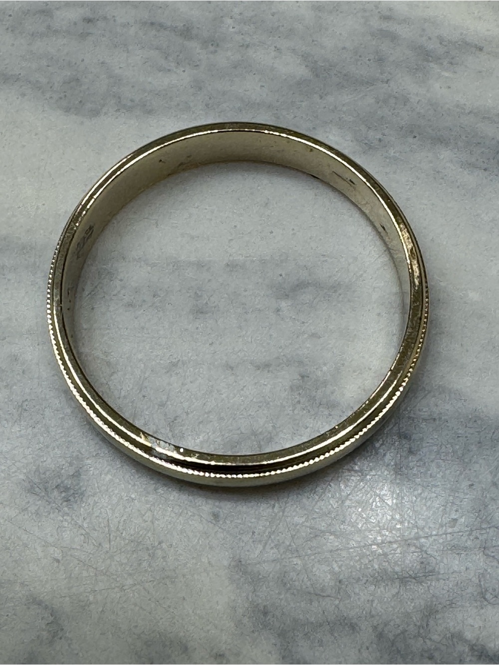 JX ALY Gold Tone Milgrain Wedding Band Ring Size 10.5 Vintage Unisex - Picture 12 of 16